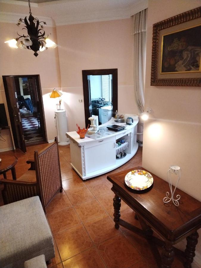 Luna Apartment Нови-Сад Экстерьер фото