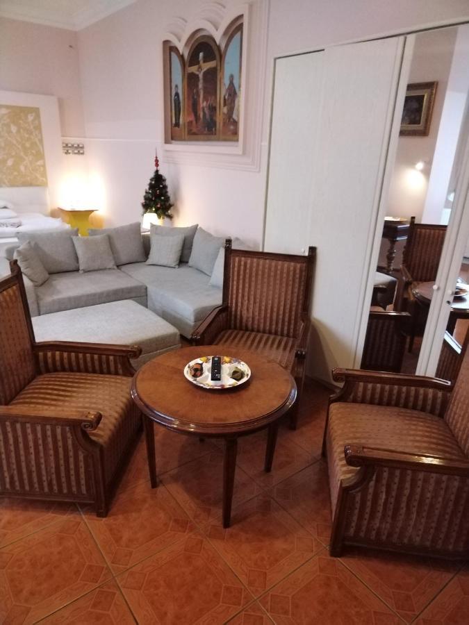 Luna Apartment Нови-Сад Экстерьер фото