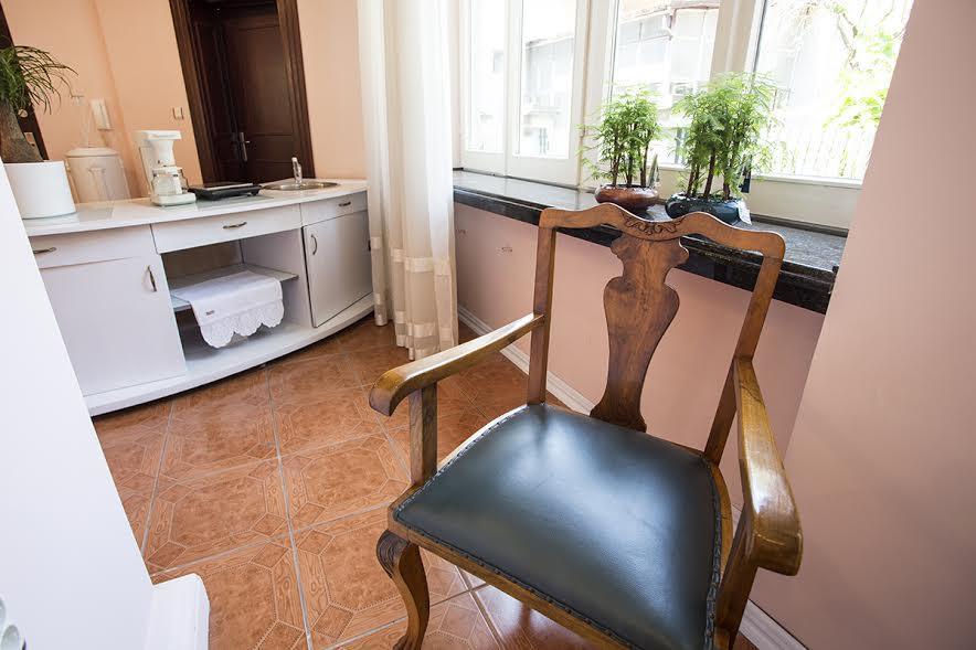 Luna Apartment Нови-Сад Экстерьер фото