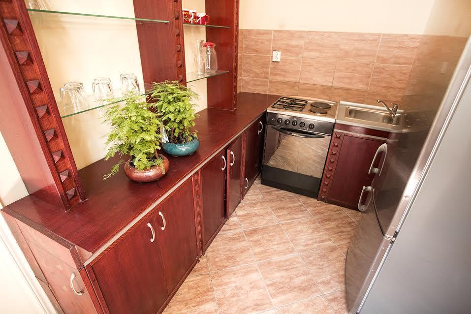 Luna Apartment Нови-Сад Экстерьер фото